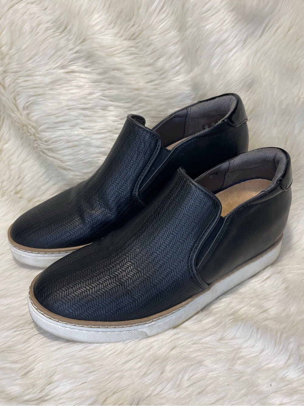 Dr. Scholl's women’s Black Slip-On Casual Shoes